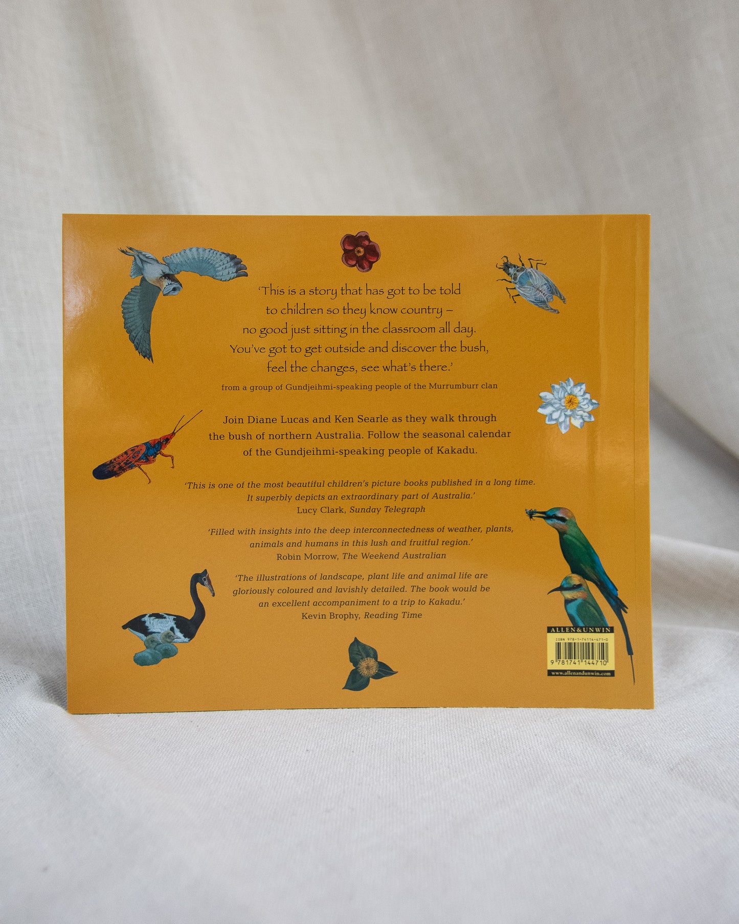 Walking with the Seasons in Kakadu