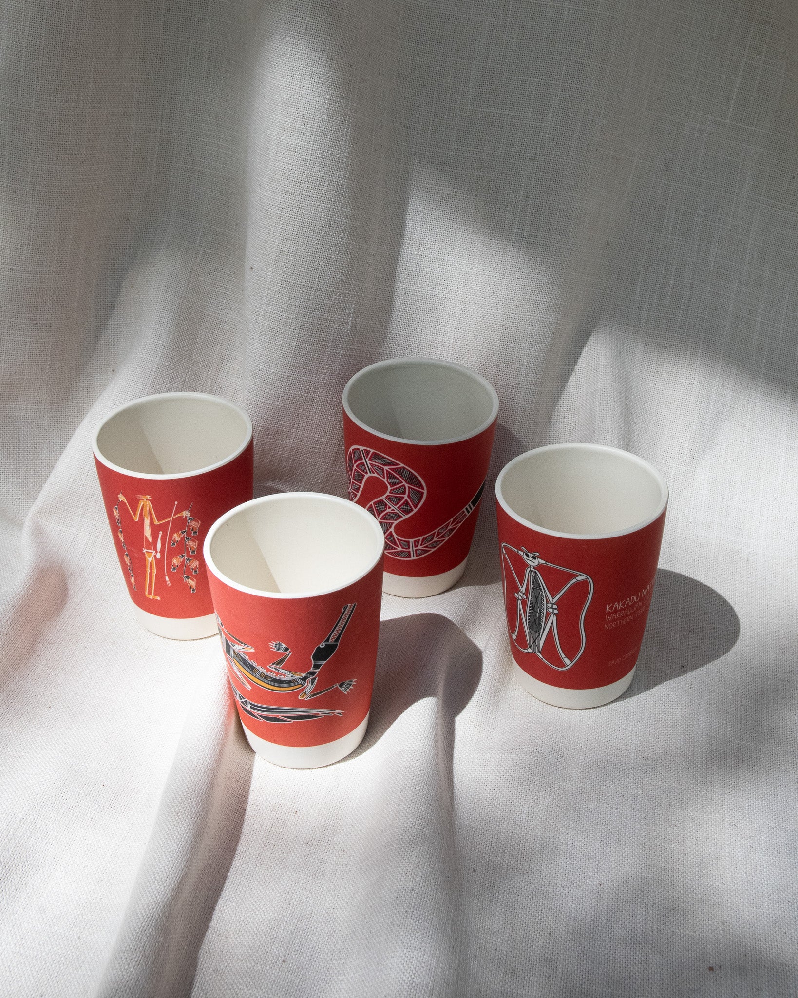 Kakadu Collection 4 cup drink set