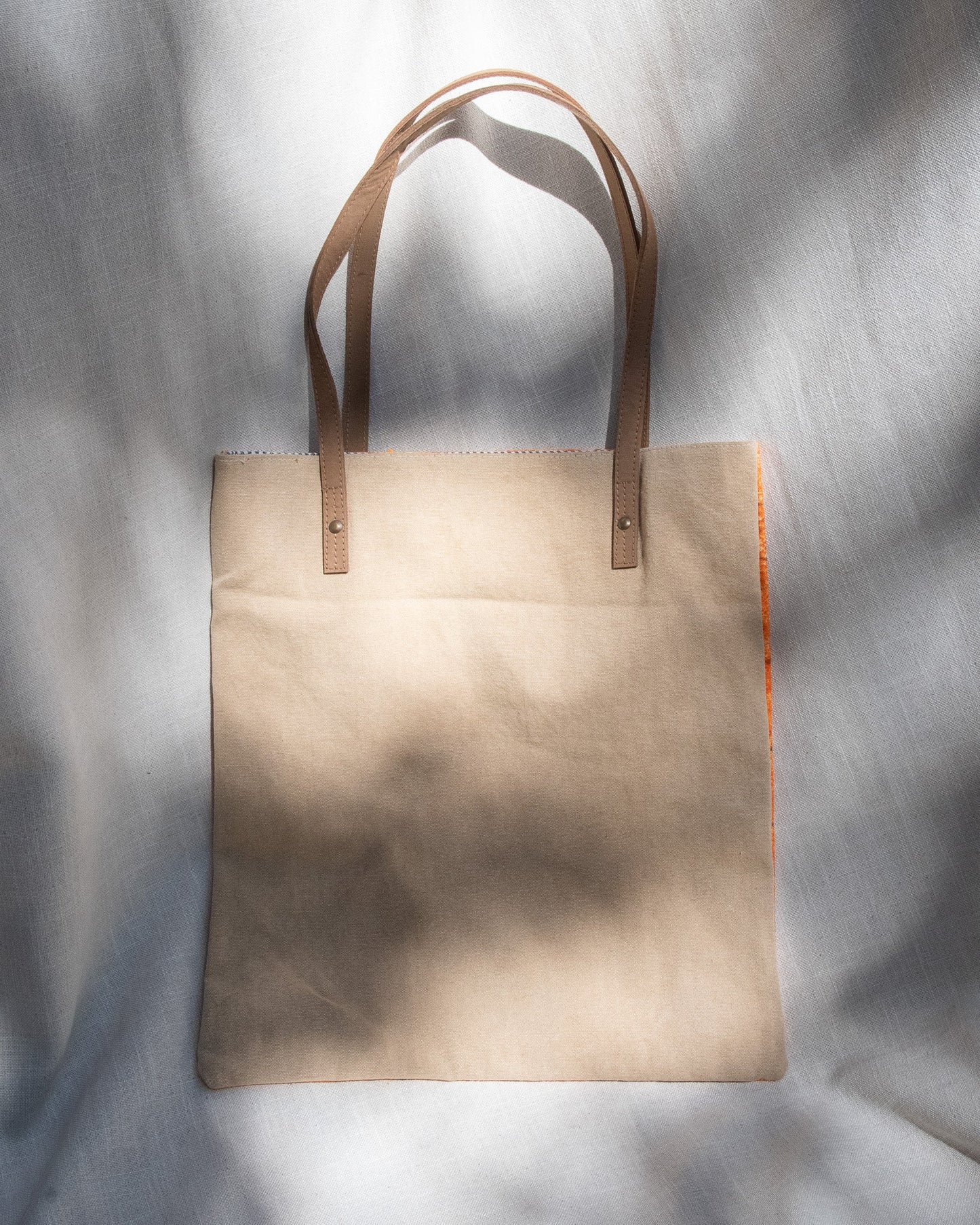 Kakadu Collection Tote Bag - Djignook by Lennie Murabura - back
